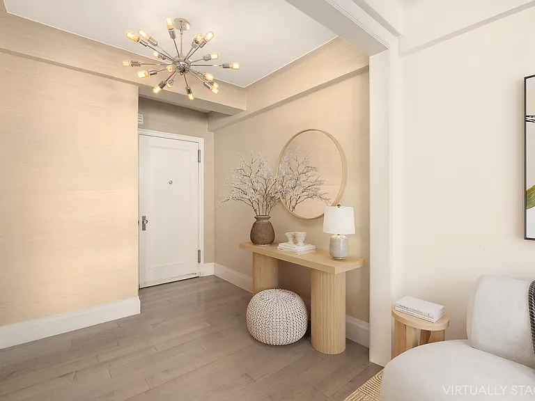 136 Waverly Pl #4D — Photo 10
