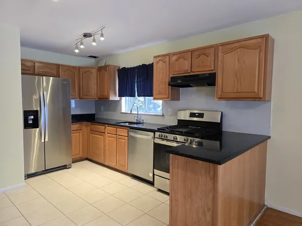 187 Colon Ave Floor 2, Staten Island, NY 10308