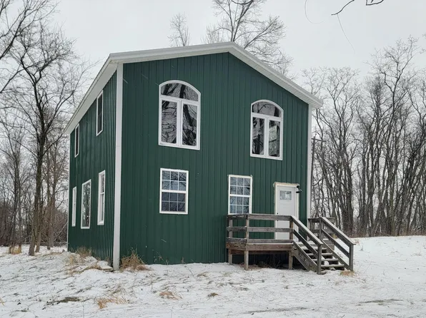 2507 S Waldron Rd S, Hudson, MI 49247