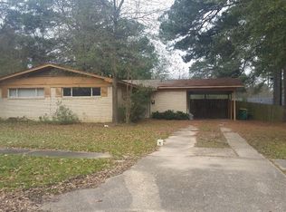 23 Lynnwood Dr, Texarkana, TX 75503