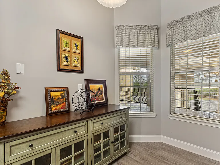 565 Rarity Bay Pkwy #302 — Photo 8