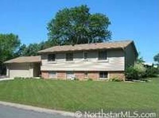 3955 Riverton Ave, Eagan, MN 55122