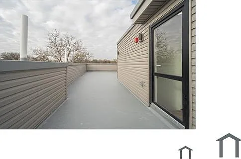 2325 N 33rd St — Photo 12