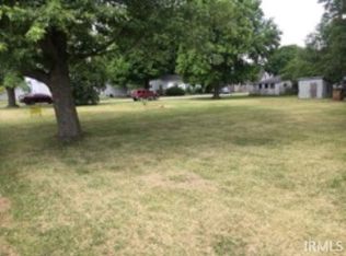 414 W Capitol St, Flora, IN 46929