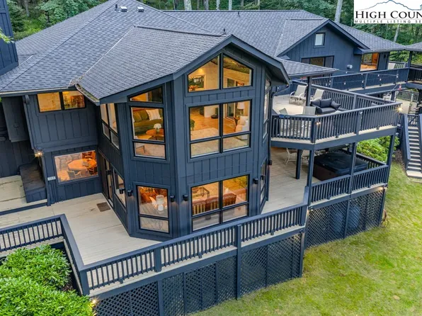 102 Ridge Drive, Linville, NC 28646