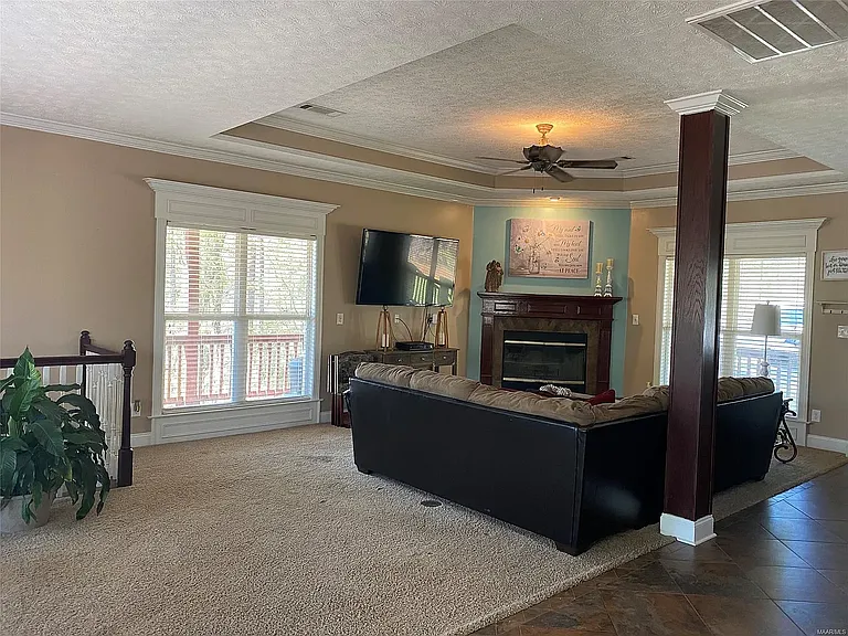 645 Cartwright Rd — Photo 9
