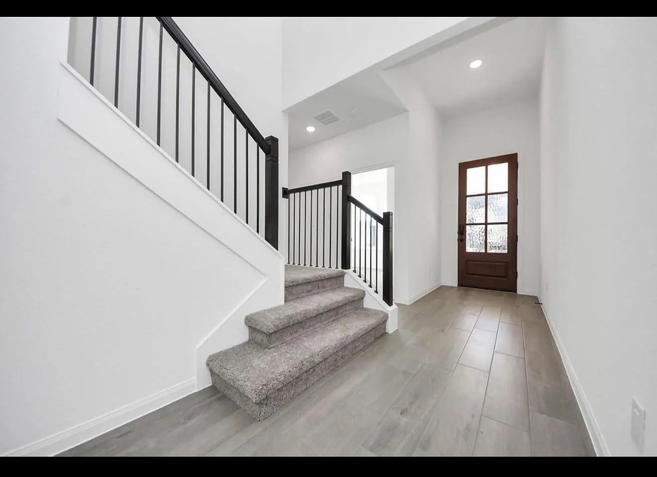 4 bed, $3,000 — Photo 4