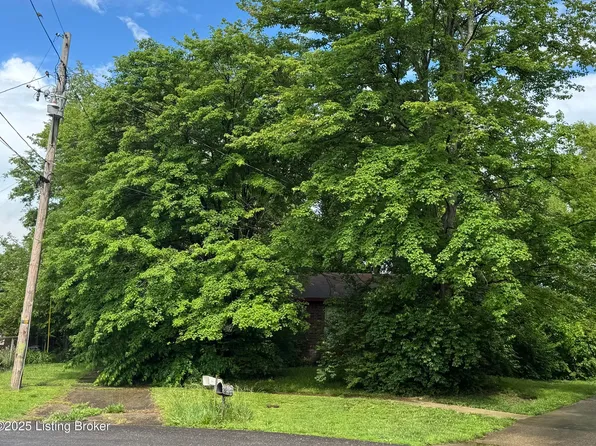 129 Steedland Ct, Louisville, KY 40229