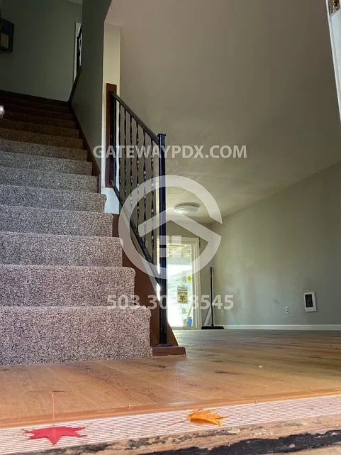 1031 NE Cowls St. Unit #2 — Photo 4