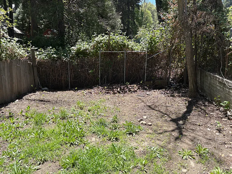 23031 Waters Dr #B — Photo 10