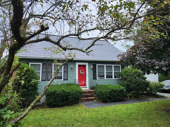 255 Mccarthy Street, Manchester, NH 03104