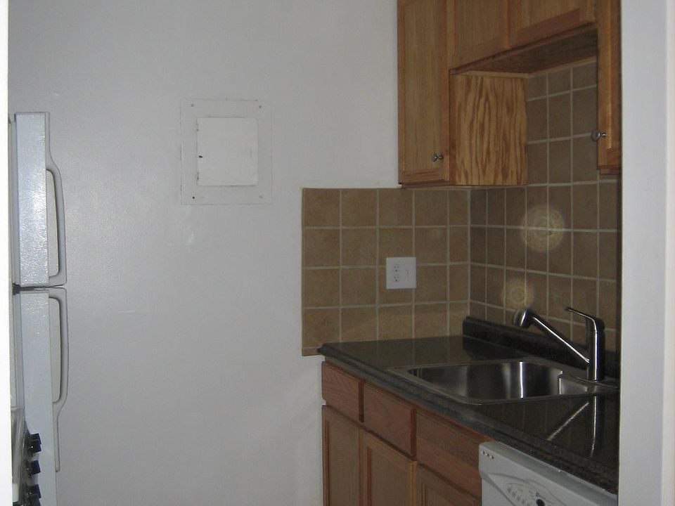 2nd image of 135 Grove St APT 119