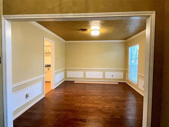 5th image of 19803 Bambiwoods Ct