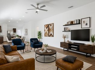 202 Rustic View Dr, Terrell, TX 75160