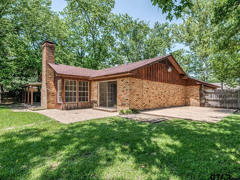 509 Winchester Dr — Photo 27