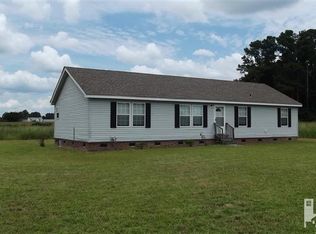 322 Malpass Corner Rd, Burgaw, NC 28425