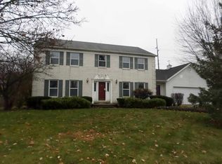 204 Island View Dr, Goshen, IN 46526