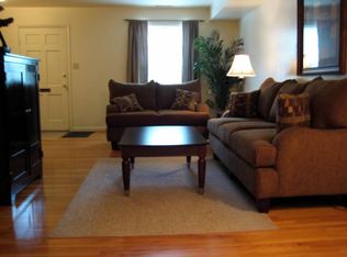 2220 Chalfont Dr APT 23, Richmond, VA 23224