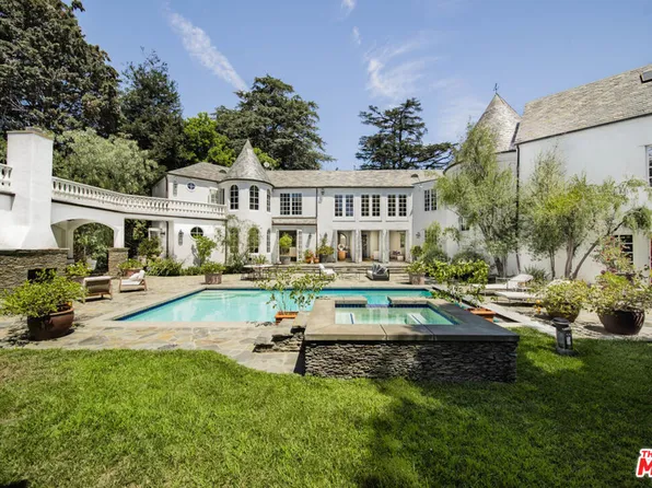 13040 Evanston St, Los Angeles, CA 90049