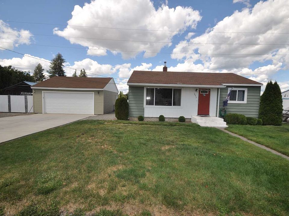 1st image of 18517 E Bow Ave