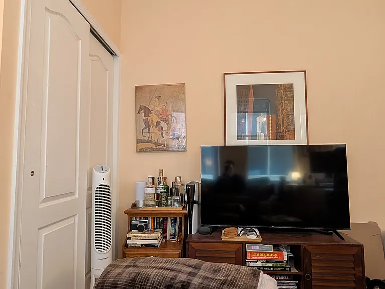 4636 Hazel Ave #1F — Photo 7