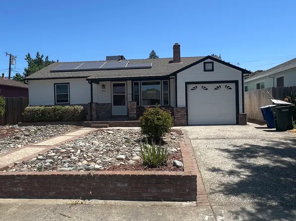 5621 Cazadero Way, Sacramento, CA 95822