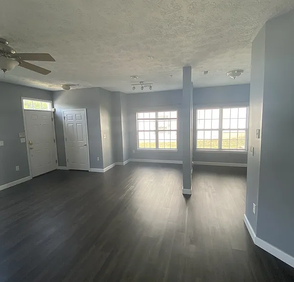 8025 Brookstone Ct — Photo 5