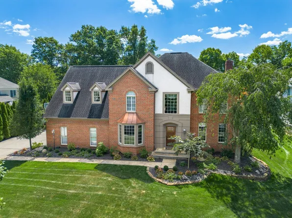7835 Tartan Fields Dr, Dublin, OH 43017