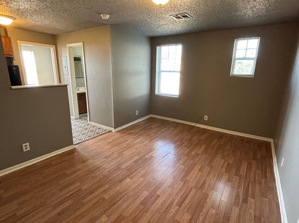 215 W Fairview St #201