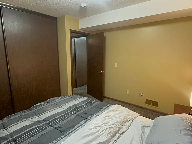 8236 Douglas Cir N #8236 — Photo 5