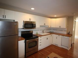 209 N Maple St, Chaska, MN 55318