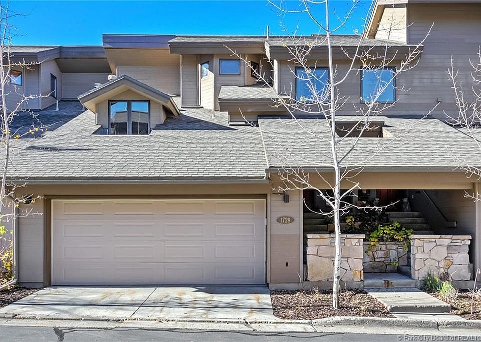 1st image of 1729 Lakeside Cir #1729