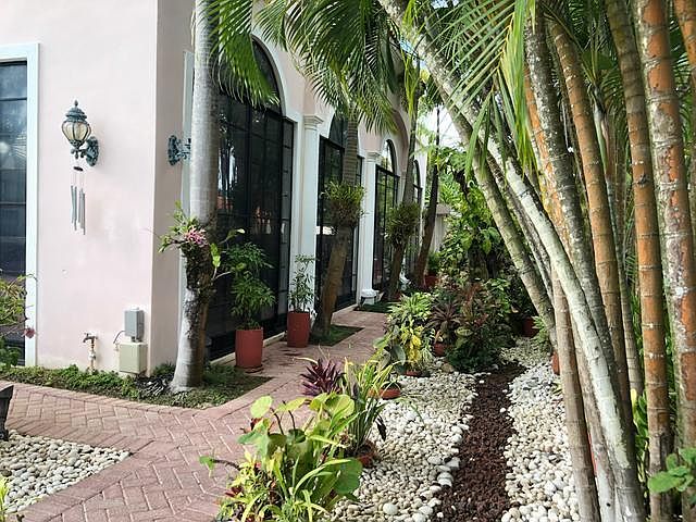 2nd image of HA7 Calle Palma Sola