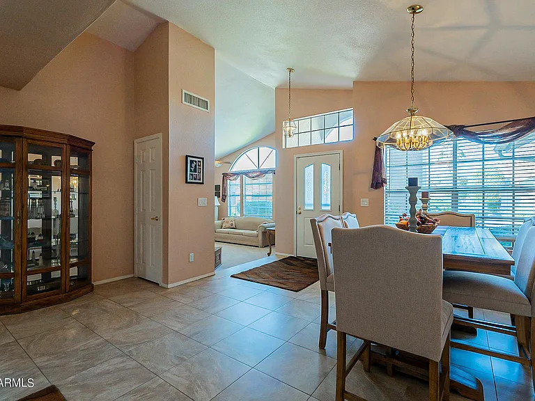 9023 W Lisbon Ln — Photo 19