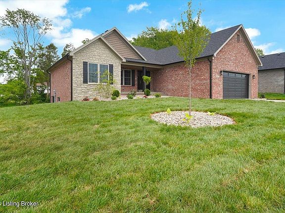 3rd image of 112 Glenda Elaine Dr