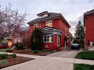 16 Borden Ave N, Kitchener, ON N2H 3J1