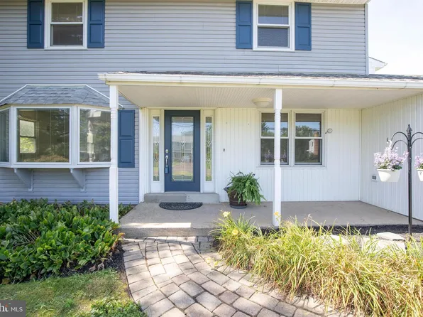 1118 Clymer Rd, Hatfield, PA 19440