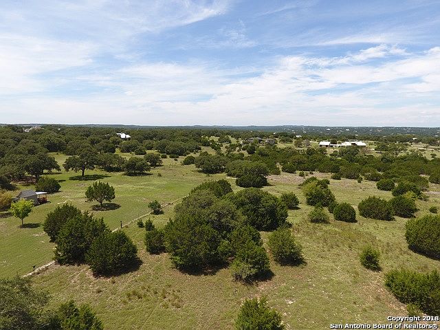 1st image of 119 White Oak Trl