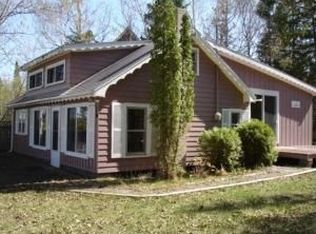 7736 Grand Point Rd, Presque Isle, MI 49777