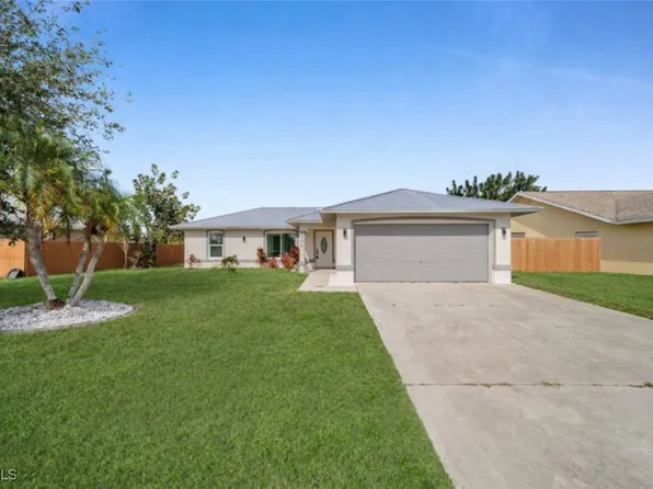 309 SE 8th St, Cape Coral, FL 33990