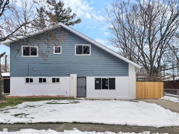 176 Monee Rd, Park Forest, IL 60466