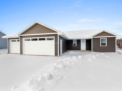 4335 Lakeland Dr, Oshkosh, WI, 54904