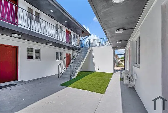 1265 Sharazad Blvd #6 — Photo 9