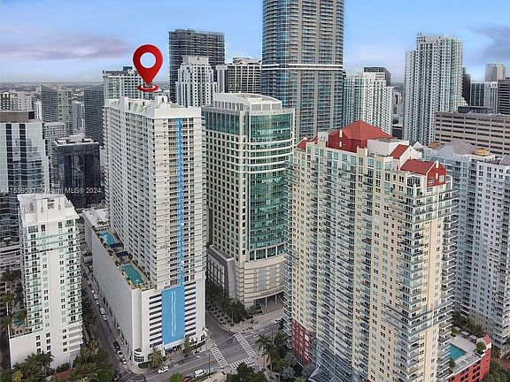 5th image of 1200 Brickell Bay Dr APT 3814