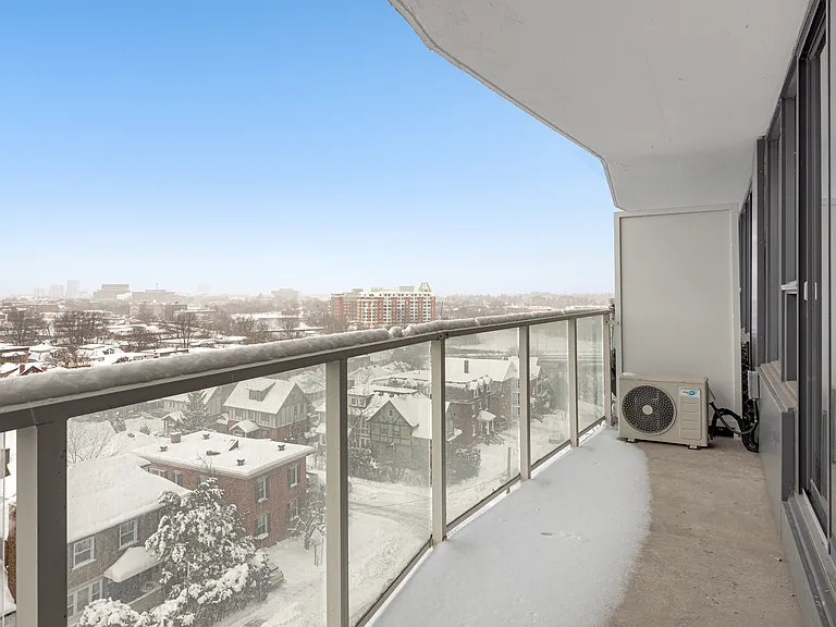 111 Wurtemburg St — Photo 32
