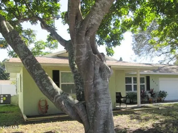 3615 Oxford Dr W, Bradenton, FL 34205