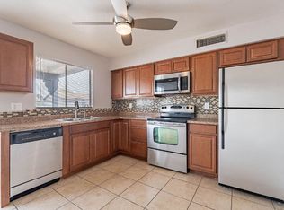 3220 W Michelle Dr, Phoenix, AZ 85053