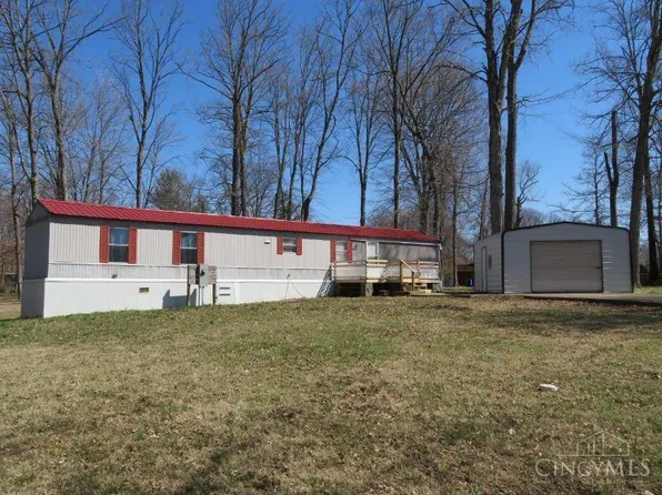 7024 Pine Trl, Hillsboro, OH 45133