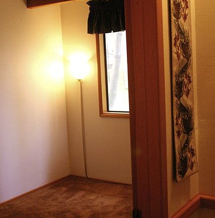 2nd image of 820 Oakmont Ln