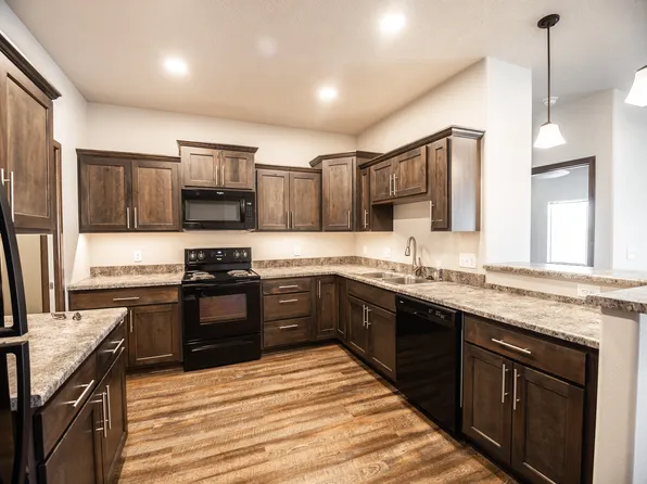 Sunrise Creek Townhomes